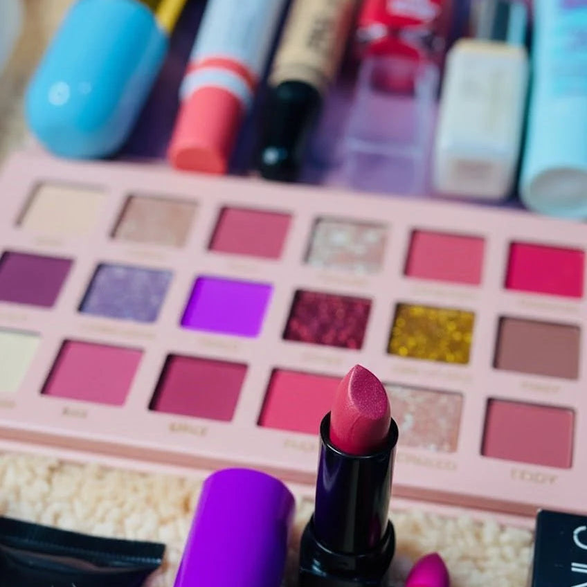 20 Items Makeup Deal Combo Kit